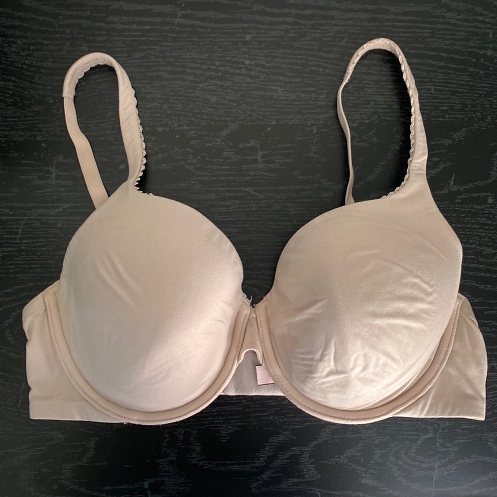 Victorias Secret body by Victoria